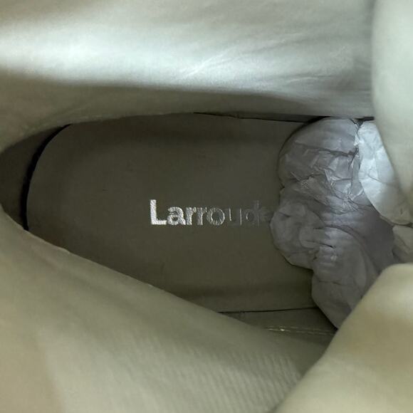 NEW Larroude Jordan Lace Up Ivory Violet Combat Boots Size 5.5 - Picture 10 of 13